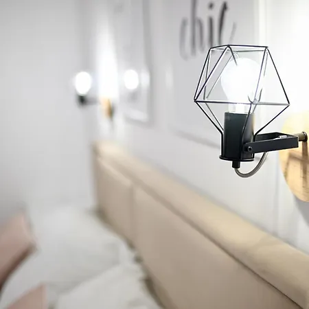 Apartment Lo-lo *