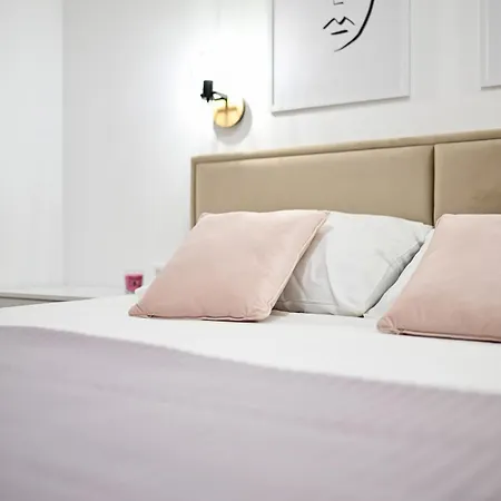 Apartment Lo-lo