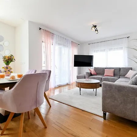 Apartment Lo-lo Zadar